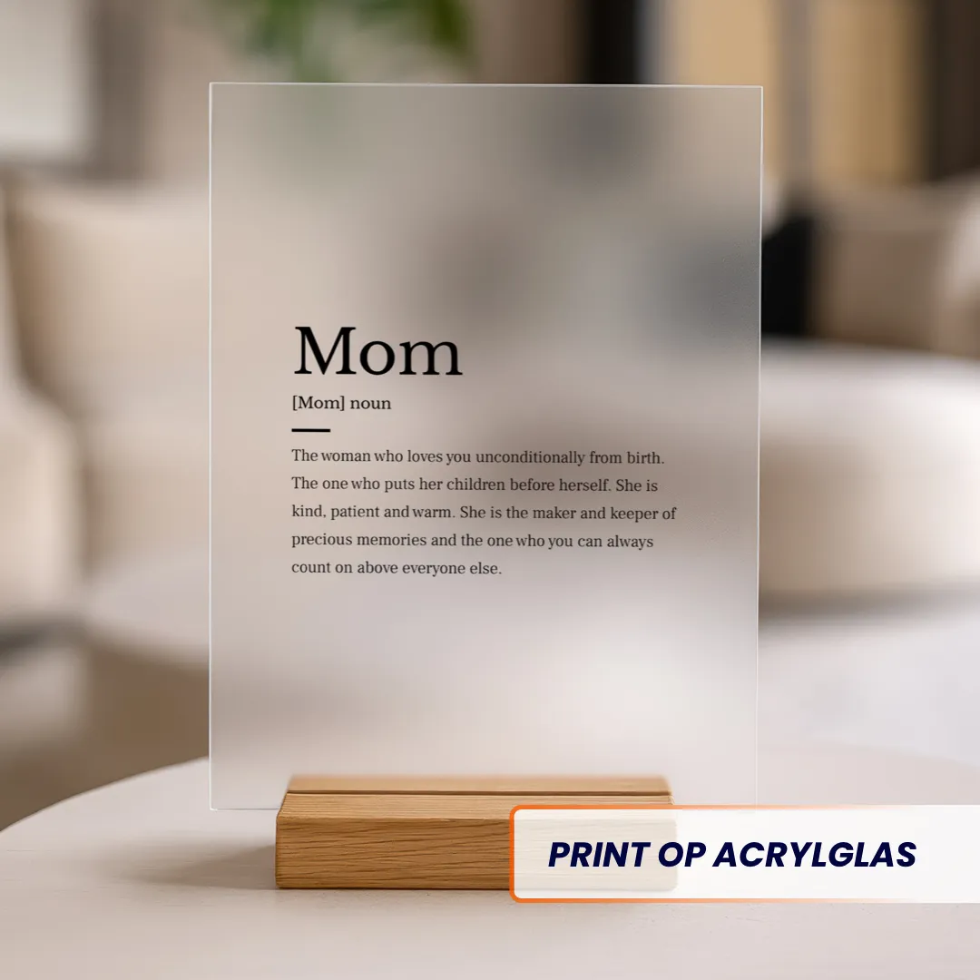 Mom woorddefinitie met de naam van je moeder op acrylglas. Persoonlijk moederdag kado.