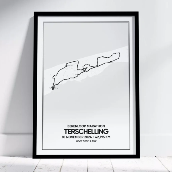 Berenloop Terschelling Marathon poster met route, naam en tijd