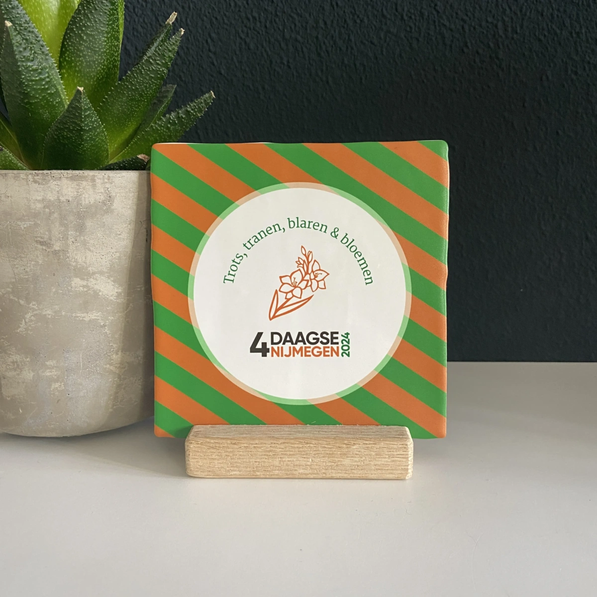 4Daagse Nijmegen Tegeltje Groen-Oranje 4Daagse Nijmegen Tegeltje Groen-Oranje