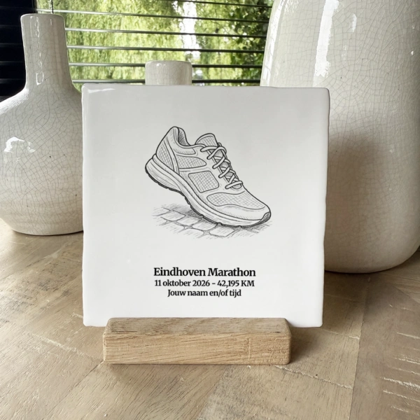 Eindhoven marathon tegeltje hardlloopschoen met naam 2026