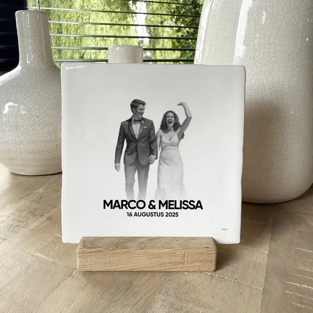 Houtskool schets foto tegeltje in eiken houder