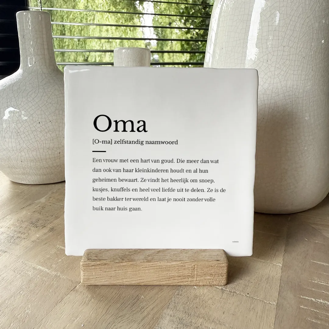 Oma woordenboek tegeltje